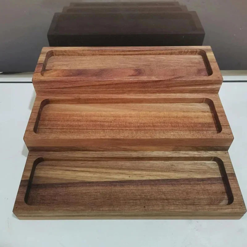 Set om 4 Kryddburkar i Glas med Lock i Akacia Trä