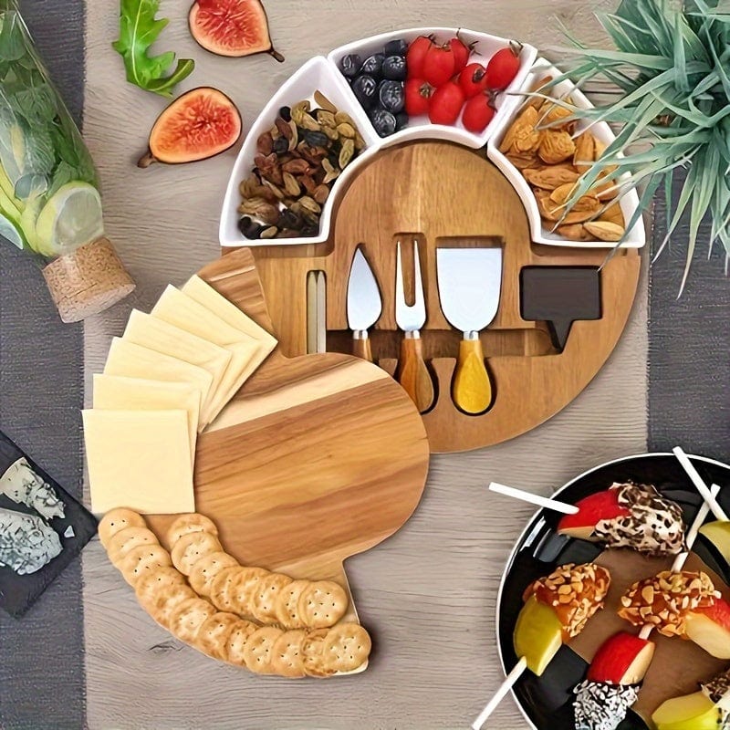 Ostronbräda i trä med kniv och gaffel, perfekt för hemmakök.