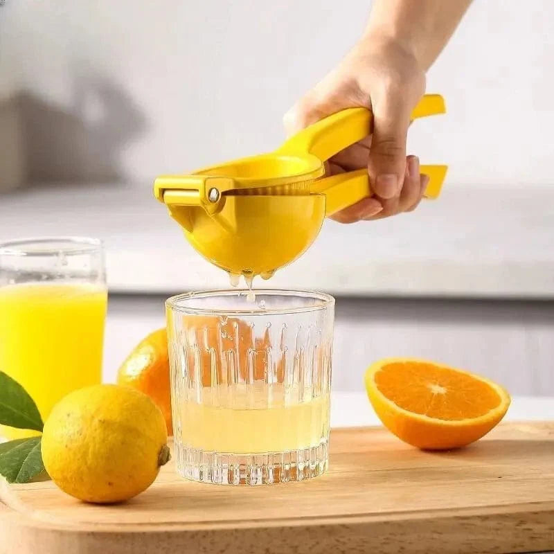 Färgglad manuell citronpress - Kompakt juicepress gul