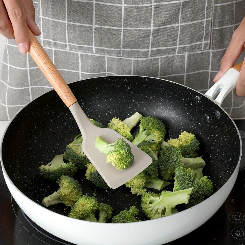 Set med Beige Silikon Kökstillbehör med Trähandtag - Paket med 12, Säkra Köksredskap, Non-Stick, Tvättbara - Kökstillbehör, Köksgadgets